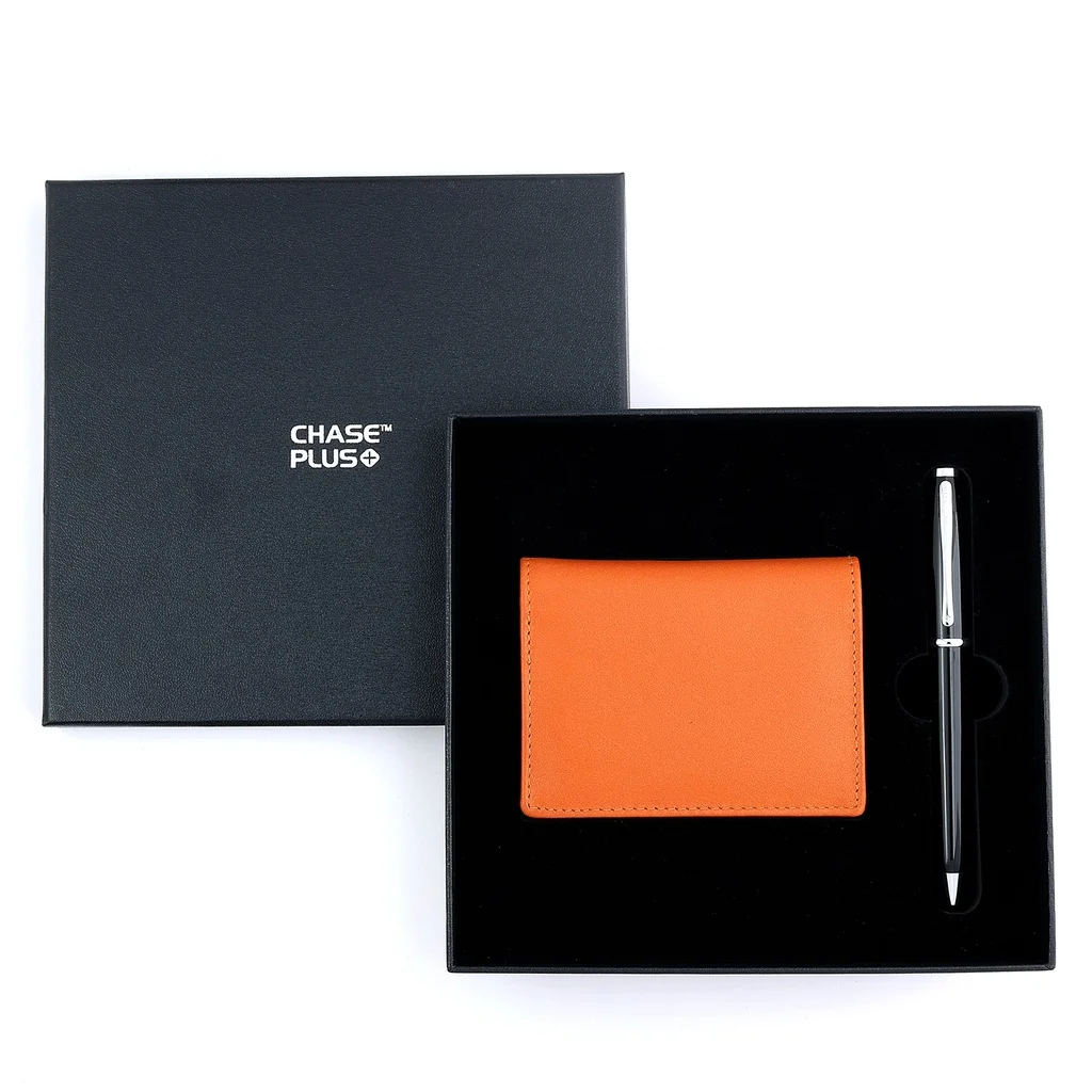 CHASE PLUS Business Gift Set- Bristol BCH and Lexer Black Pen | Chase Plus